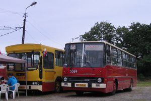 Ikarus #RV01 i Jelcz M11 #342 z MKS Skarżysko-Kamienna.