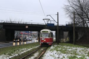 Zgierz, Łódzka - fotostop pod wiaduktem kolejowym.